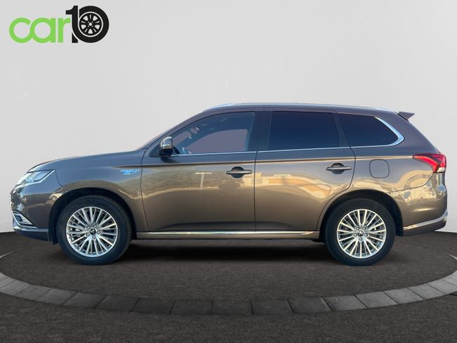 Mitsubishi Outlander 2.4 PHEV Kaiteki Auto 4WD MY19.5  - Foto 23