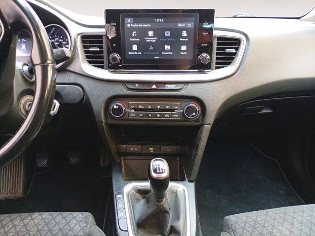Kia Ceed 1.6 MHEV iMT 100kW (136CV) Drive  - Foto 12