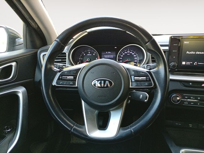 Kia Ceed 1.6 MHEV iMT 100kW (136CV) Drive  - Foto 10