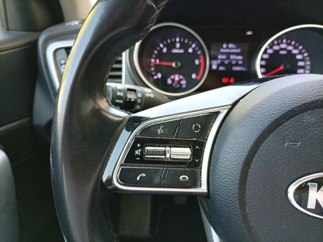 Kia Ceed 1.6 MHEV iMT 100kW (136CV) Drive  - Foto 16