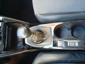 Peugeot 208 PureTech 73kW (100CV) EAT8 Allure Pack  - Foto 35
