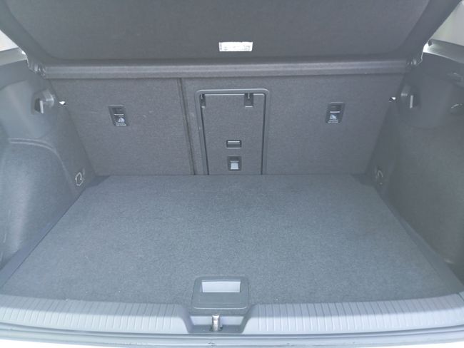 Volkswagen Golf Life 1.5 TSI 96kW (130CV)  - Foto 13