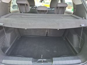 Jeep Avenger 1.2 G 74kW (100CV) Longitude  - Foto 37