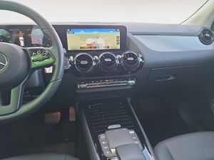 Mercedes GLA GLA 200 D  - Foto 21