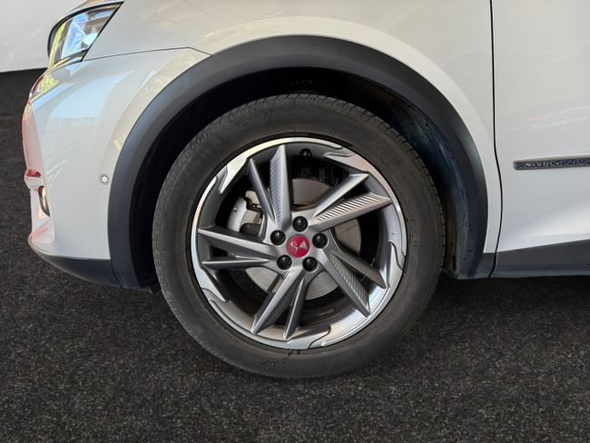 DS DS 7 1.6 E-Tense 300 PERF. LINE Auto 4WD  - Foto 13