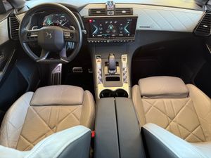 DS DS 7 1.6 E-Tense 300 PERF. LINE Auto 4WD  - Foto 15
