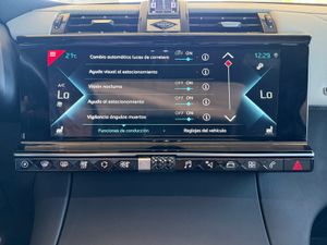 DS DS 7 1.6 E-Tense 300 PERF. LINE Auto 4WD  - Foto 35