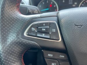 Ford Ecosport 1.0T EcoBoost 92kW (125CV) S&S ST Line  - Foto 27