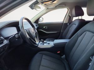 BMW Serie 3 320i Auto.  - Foto 13