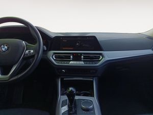 BMW Serie 3 320i Auto.  - Foto 21