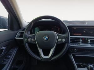 BMW Serie 3 320i Auto.  - Foto 17