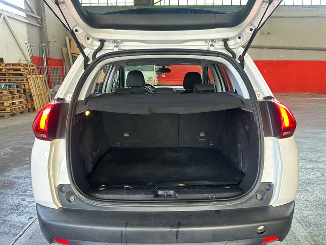 Peugeot 2008 Active BlueHDI 100 S&S BVM6  - Foto 20