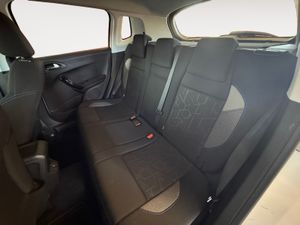 Peugeot 2008 Active BlueHDI 100 S&S BVM6  - Foto 25