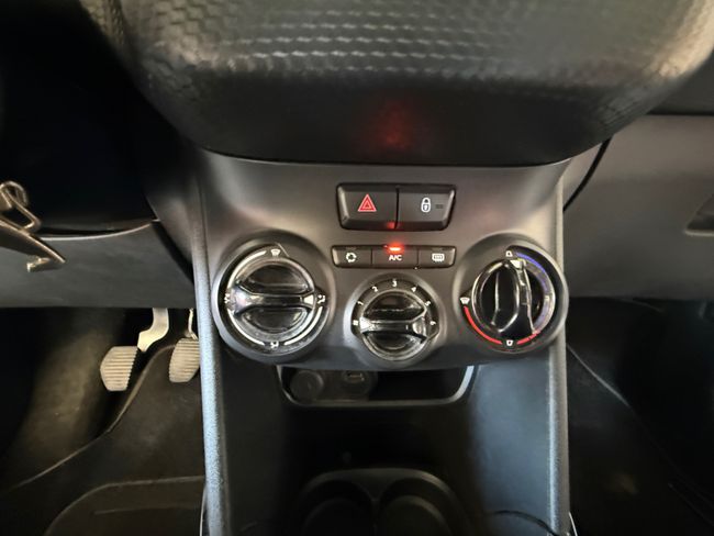 Peugeot 2008 Active BlueHDI 100 S&S BVM6  - Foto 21