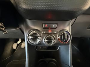 Peugeot 2008 Active BlueHDI 100 S&S BVM6  - Foto 39