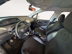 Peugeot 2008 Active BlueHDI 100 S&S BVM6  - Foto 17