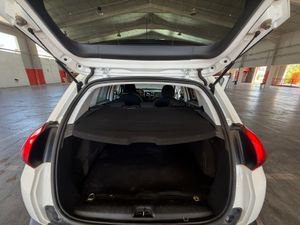 Peugeot 2008 Active BlueHDI 100 S&S BVM6  - Foto 35