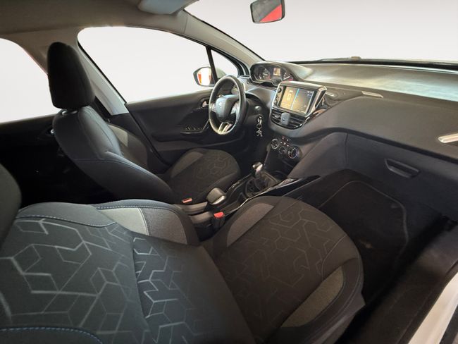 Peugeot 2008 Active BlueHDI 100 S&S BVM6  - Foto 16