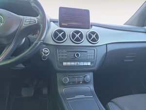 Mercedes Clase B B 180 d  - Foto 21