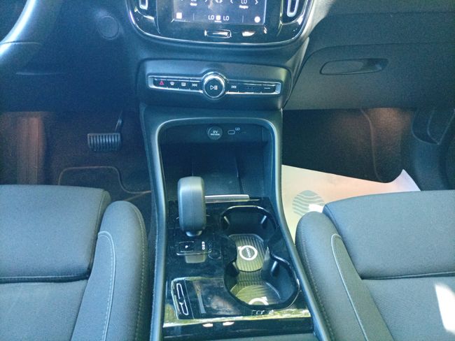 Volvo XC40 Recharge Eléctrico Plus Auto  - Foto 13