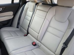 Volvo V60 2.0 D3  - Foto 25