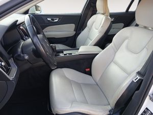 Volvo V60 2.0 D3  - Foto 13