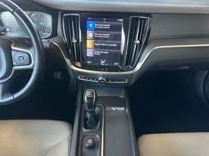 Volvo V60 2.0 D3  - Foto 21