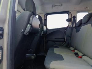 Ford Tourneo Courier 1.5 TDCi 74kW (100CV) Titanium  - Foto 19