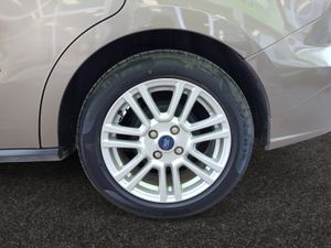 Ford Tourneo Courier 1.5 TDCi 74kW (100CV) Titanium  - Foto 35