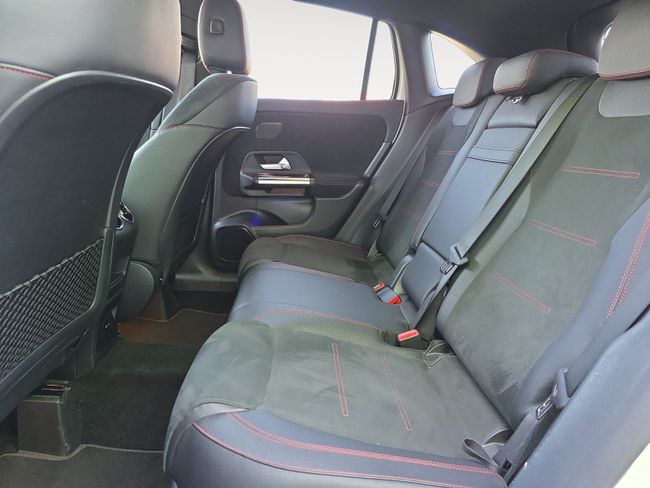Mercedes GLA GLA 250 e AMG LINE  - Foto 12