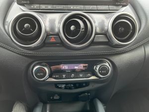 Nissan Juke DIG-T 86 kW (117 CV) 6 M/T N-CONNECTA  - Foto 29