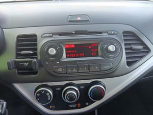 Kia Picanto 1.0 CVVT Tech  - Foto 27
