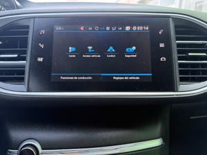 Peugeot 308 SW Style BlueHDi 130 S&S 6 Vel. MAN  - Foto 37
