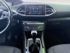 Peugeot 308 SW Style BlueHDi 130 S&S 6 Vel. MAN  - Foto 21