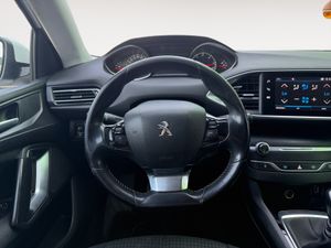 Peugeot 308 SW Style BlueHDi 130 S&S 6 Vel. MAN  - Foto 17