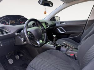Peugeot 308 SW Style BlueHDi 130 S&S 6 Vel. MAN  - Foto 13