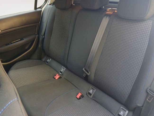 Peugeot 308 5p Style BlueHDi 130 S&S 6 Vel. MAN  - Foto 14