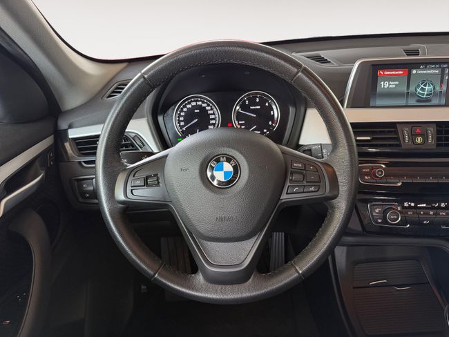 BMW X1 sDrive16d  - Foto 13