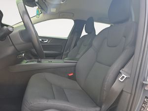 Volvo V60 2.0 D3 Momentum  - Foto 13