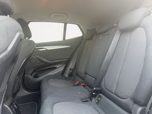 BMW X2 sDrive18d Business Auto  - Foto 19