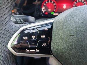 Volkswagen Golf GTI   - Foto 29