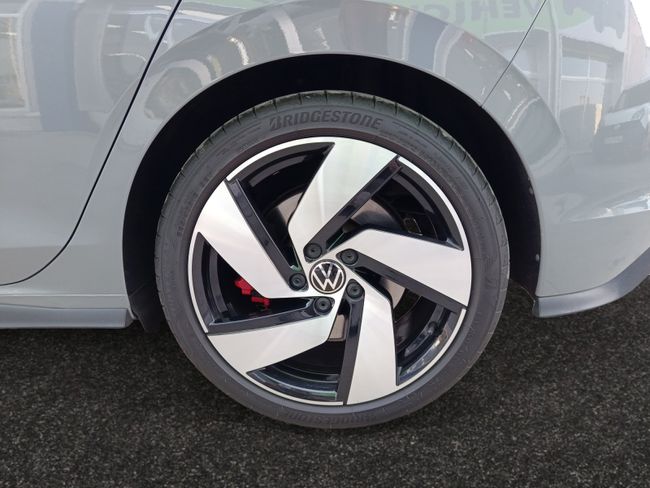 Volkswagen Golf GTI   - Foto 25