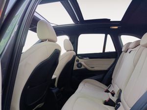 BMW X1 xDrive20dA  - Foto 21