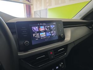Skoda Kamiq 1.0 TSI 81kW (110CV) DSG Ambition  - Foto 35