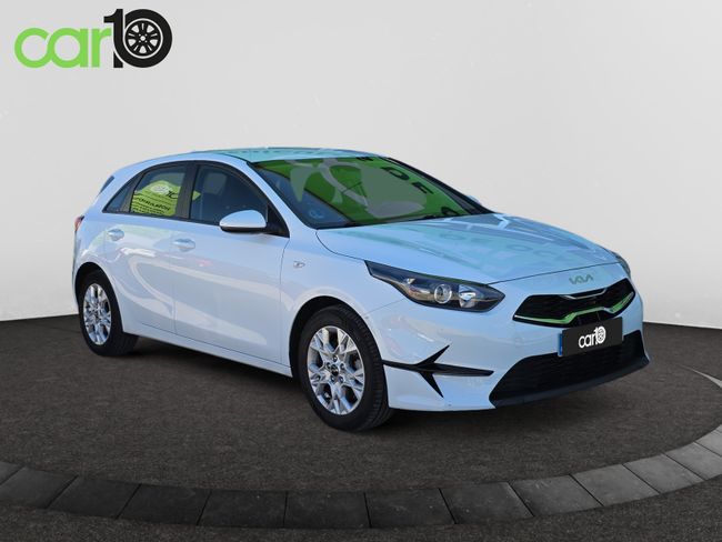 Kia Ceed 1.6 MHEV iMT 100kW (136CV) Concept  - Foto 6
