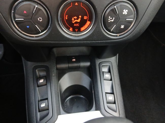 Citroën C-Elysée BlueHDi 75KW (100CV) Shine  - Foto 18