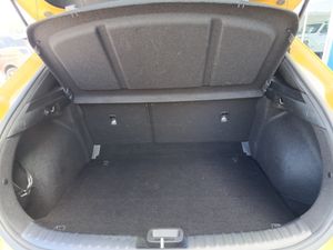 Kia Ceed 1.6 MHEV iMT 100kW (136CV) Concept  - Foto 31