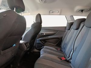 Peugeot 5008 Allure 1.5L BlueHDi 96kW (130CV) S&S  - Foto 19