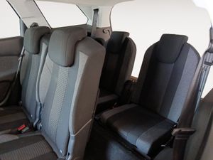 Peugeot 5008 Allure 1.5L BlueHDi 96kW (130CV) S&S  - Foto 25