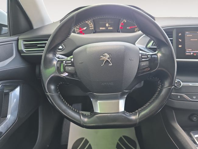 Peugeot 308 5P Style BlueHDi 100 S&S 6 Vel. MAN  - Foto 10